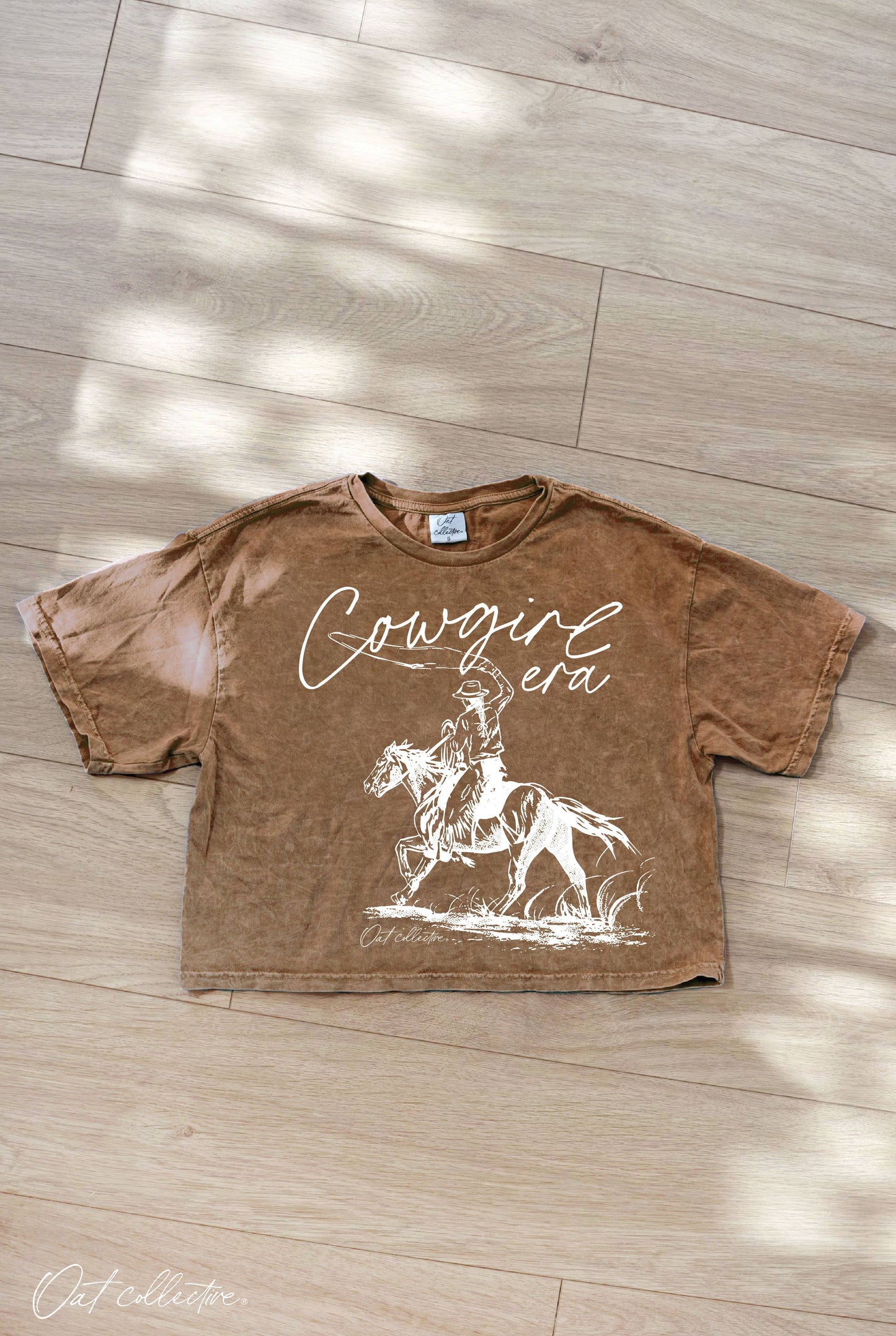 Cowgirl Era Cropped Graphic Top