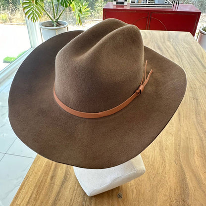 Australian Wool Cattleman Cowboy Hat With Leather Belt