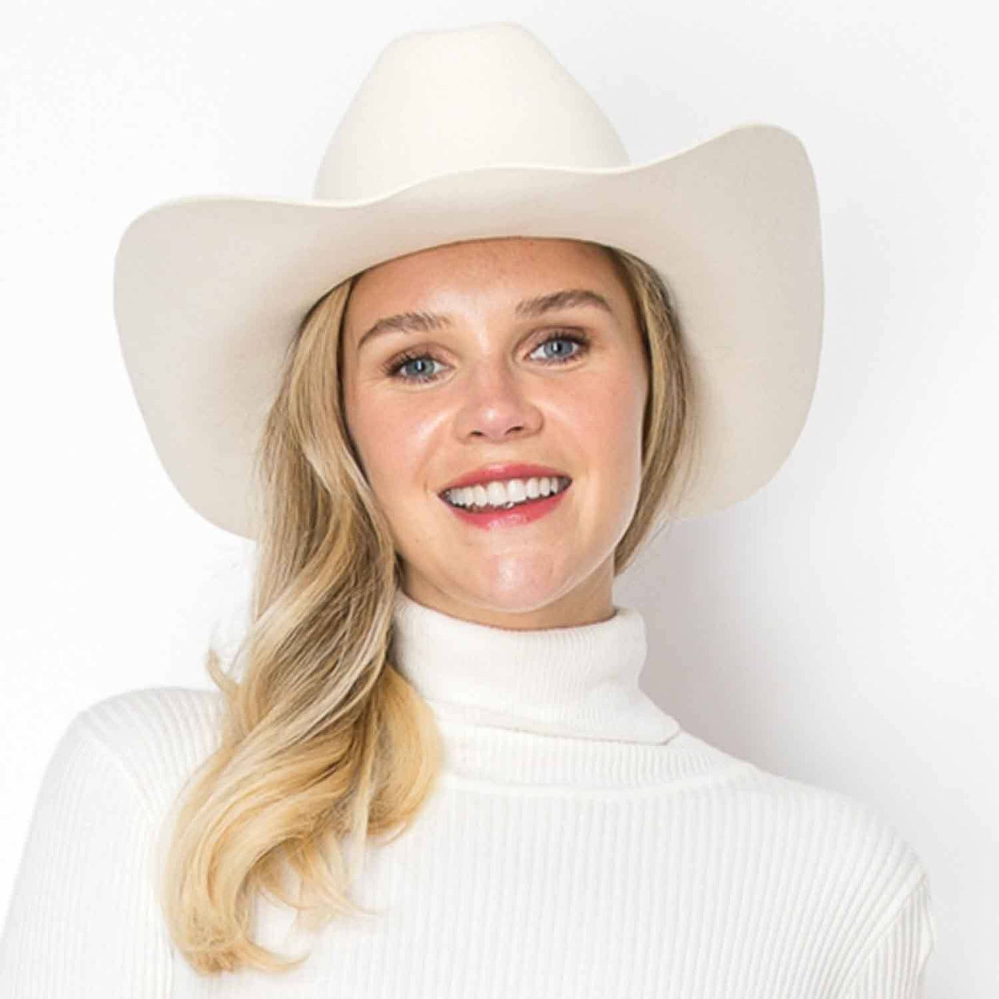 Australian Wool Cattleman Cowboy Hat With Leather Belt